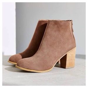 brown booties